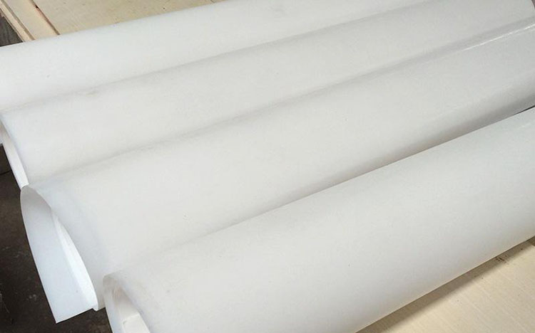 The Characteristics and Advantages of PTFE Tubes